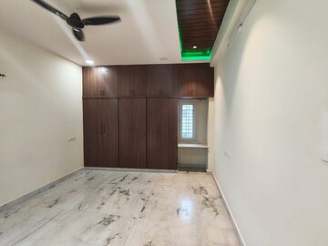 Bedroom in 5 BHK Apartment at Banjara Hills – for Rent
