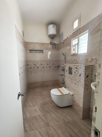 Bathroom in 5 BHK Apartment at Banjara Hills – for Rent