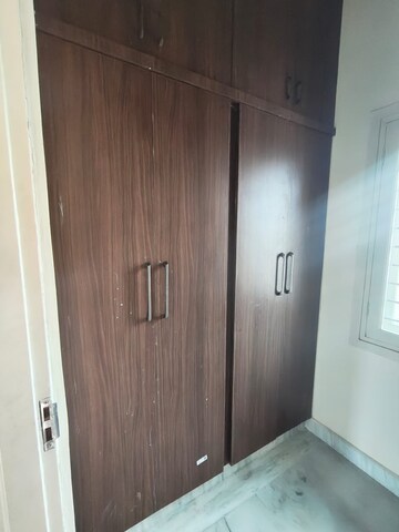 Bathroom in 5 BHK Apartment at Banjara Hills – for Rent