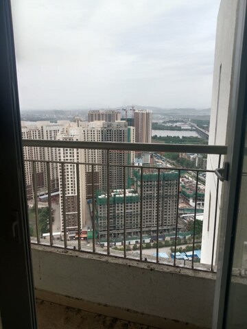 2 BHK Apartment For Rent in Piramal Vaikunth, Balkum Pada