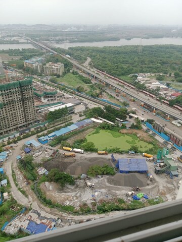 Master Plan in 2 BHK Apartment at Piramal Vaikunth, Balkum Pada – for Rent