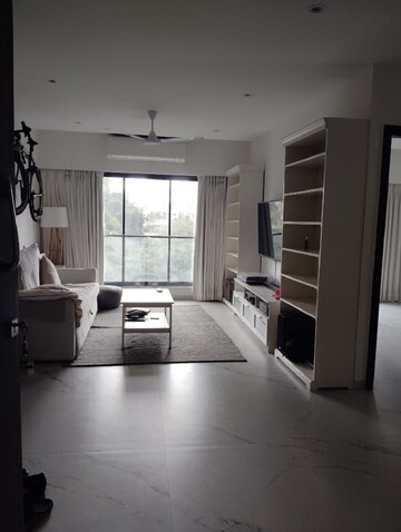 Living Room in 3 BHK Apartment at Khar West – for Rent