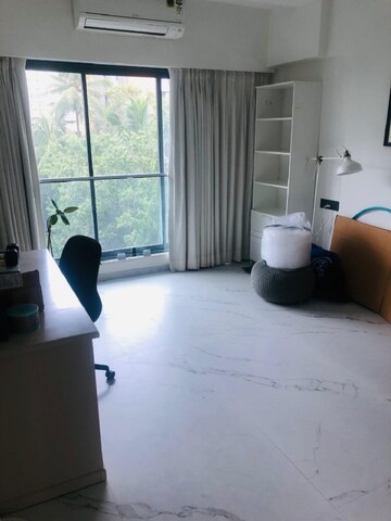 Bedroom in 3 BHK Apartment at Khar West – for Rent