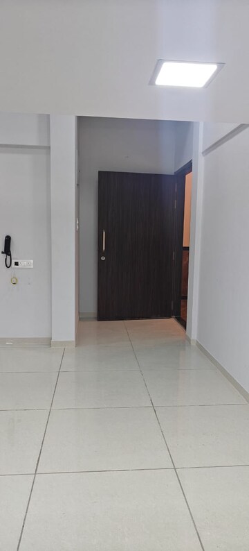 Room in  Office Space at Keytech Jiten CHS, Andheri West – for Rent