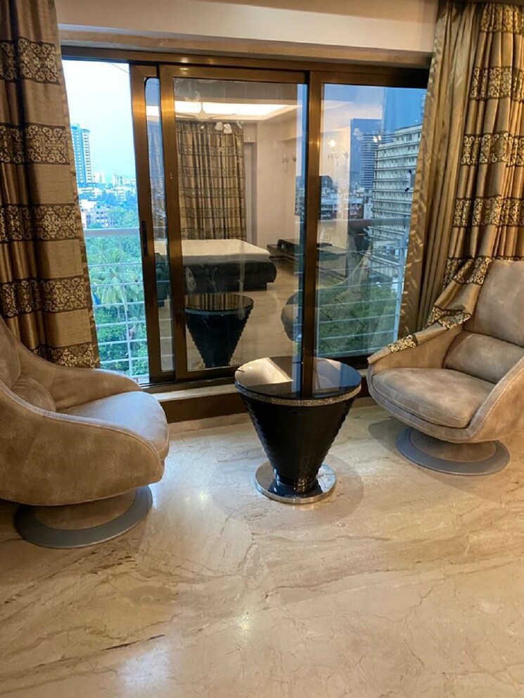 Living Room, bandra west 3 Bedroom 1200 Sq.Ft. Apartment In Bandra West Mumbai 8972005