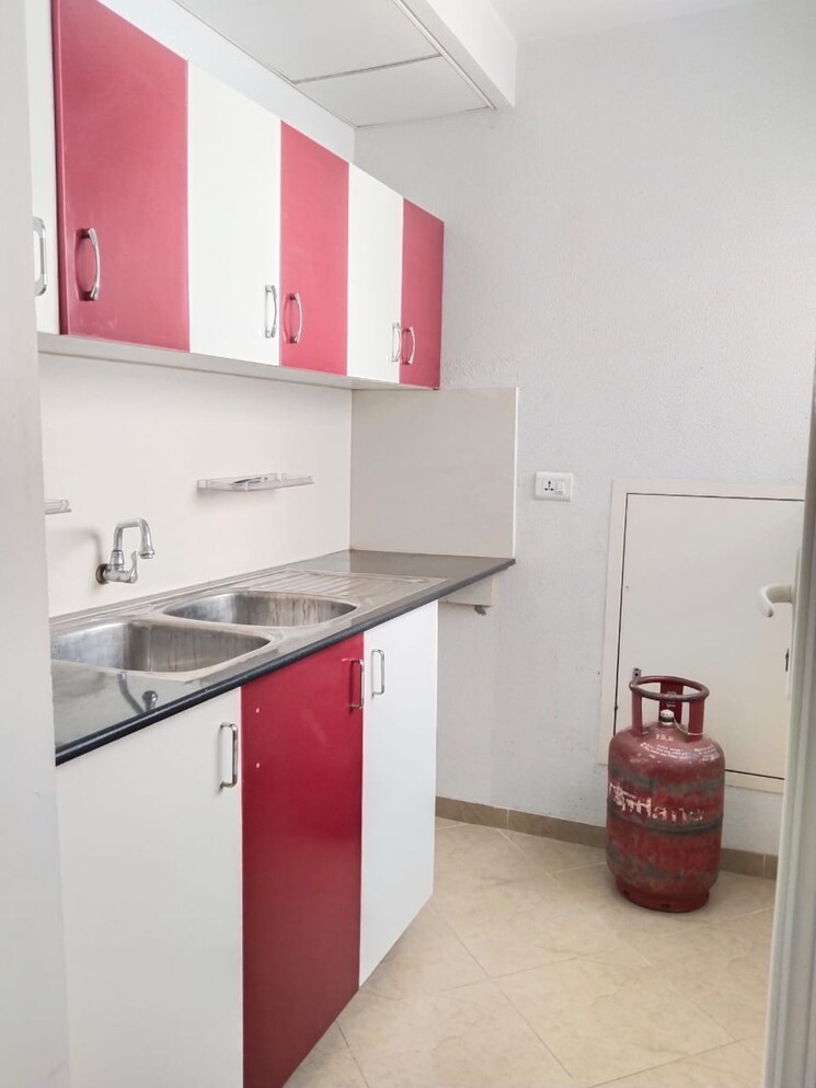 Kitchen, sobha-silicon-oasis 3 Bedroom 1528 Sq.Ft. Apartment In Hosa Road Bangalore 8972012