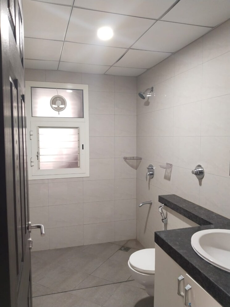 Bathroom, sobha-silicon-oasis 3 Bedroom 1528 Sq.Ft. Apartment In Hosa Road Bangalore 8972012