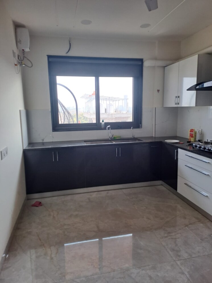 Kitchen, sector 16 3 Bedroom 2800 Sq.Ft. Builder Floor In Sector 16 Panchkula 8972082