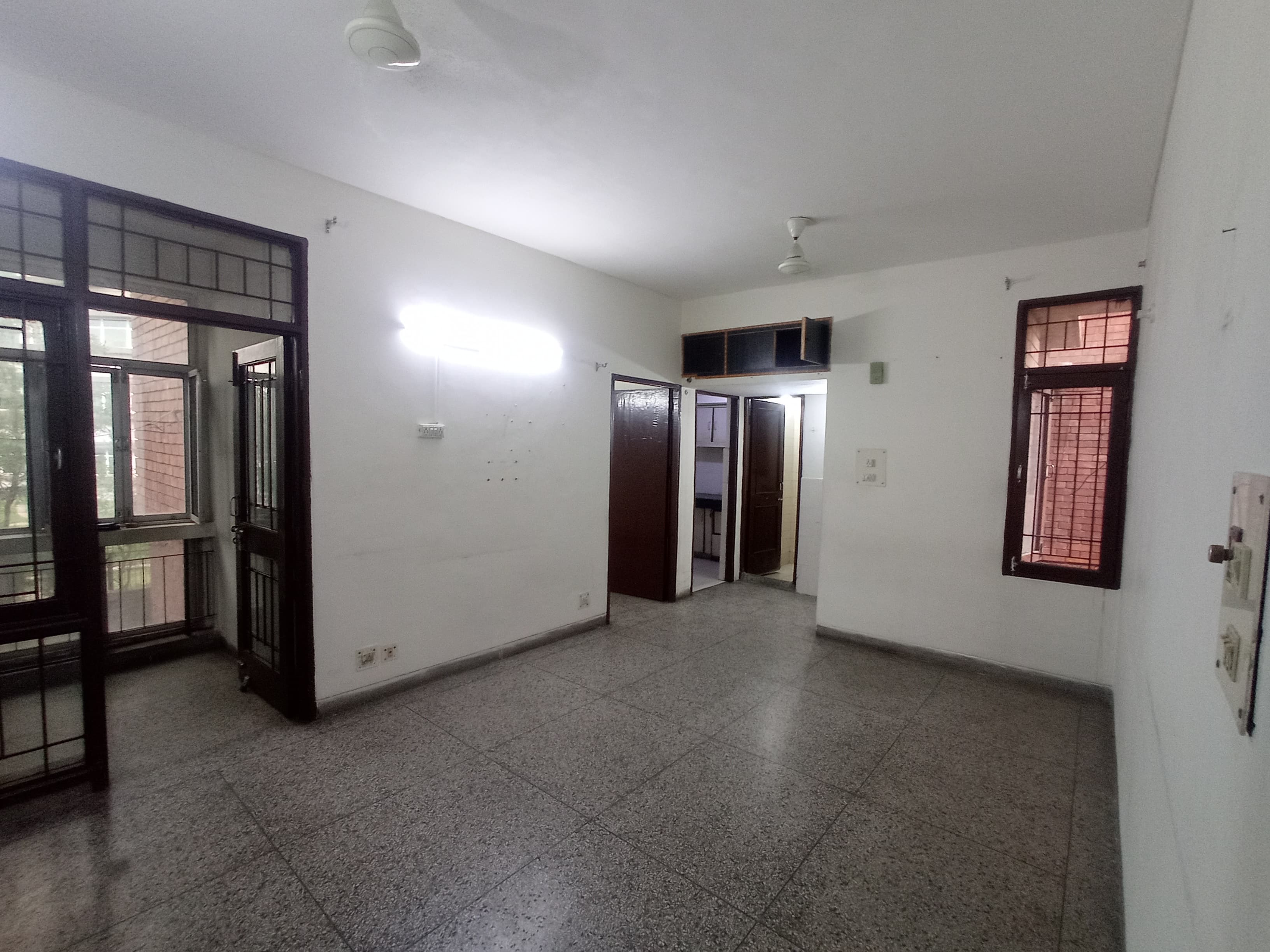 2 BHK Independent House For Rent in Sector 15