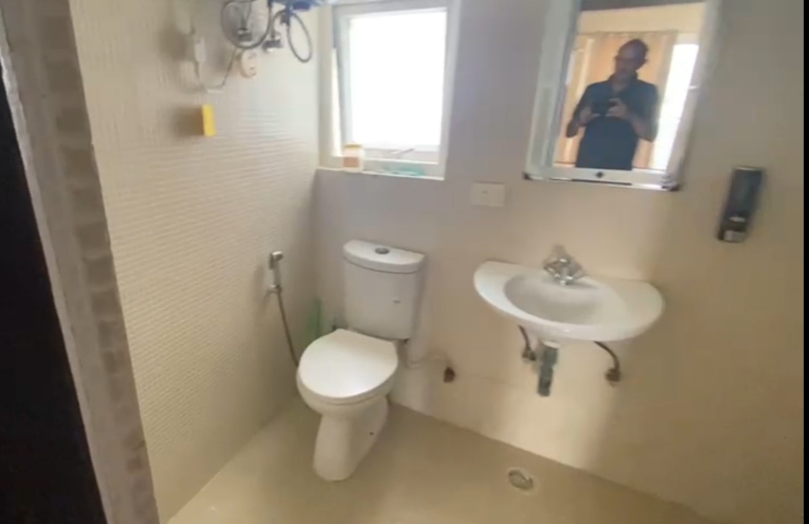 4 BHK + Extra Room Apartment For Rent in Aditya Urban Casa