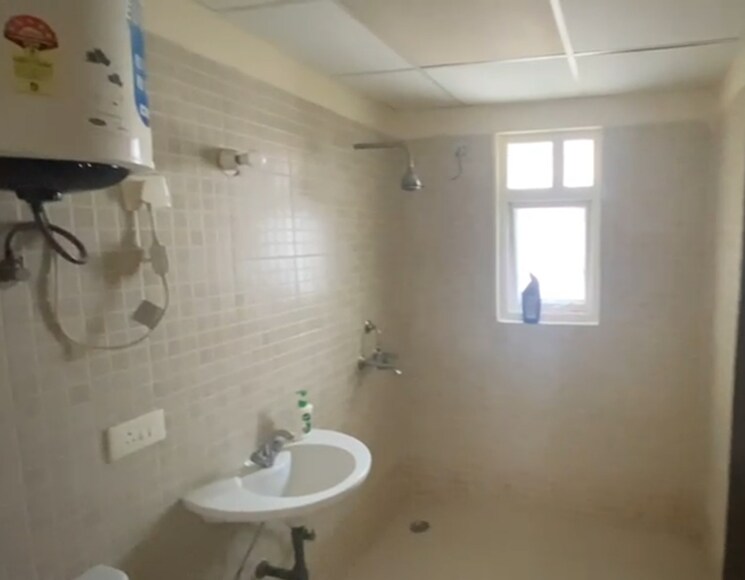 Bathroom, aditya-urban-casa 4 Bedroom 2190 Sq.Ft. Apartment In Sector 78 Noida 8972104
