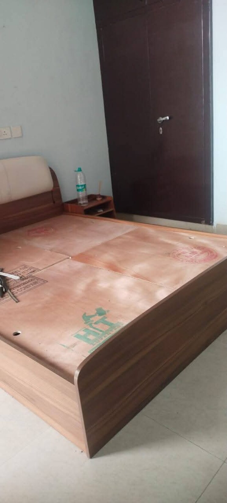 Room, gaur-city-2-14th-avenue 2 Bedroom 985 Sq.Ft. Apartment In Sector 16c Greater Noida Greater Noida 8972221