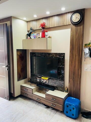 Furnished Amenities in 3 BHK Builder Floor at Punjabi Bagh West – for Rent