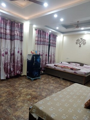 Bedroom in 6+ BHK Villa at Shramik Kunj Noida, Sector 122 – for Sale