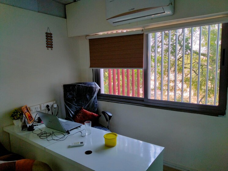 Team Area, ashram road Commercial Office Space 950 Sq.Ft. In Ashram Road Ahmedabad 8972243