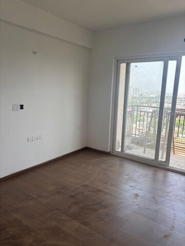 Room in 3 BHK Apartment at ATS Rhapsody, Sector 1 Greater Noida – for Sale
