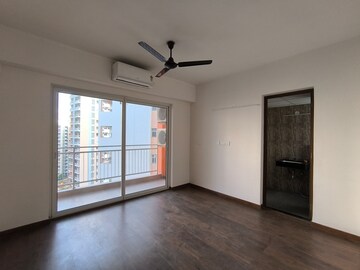 Room in 3 BHK Apartment at Shapoorji Pallonji Joyville Phase 2, Sector 102 – for Rent