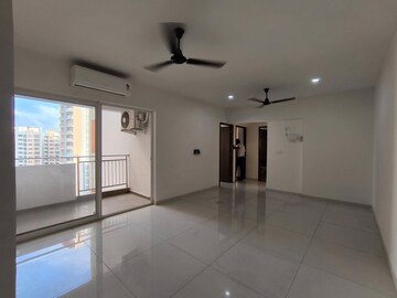 Room in 3 BHK Apartment at Shapoorji Pallonji Joyville Phase 2, Sector 102 – for Rent