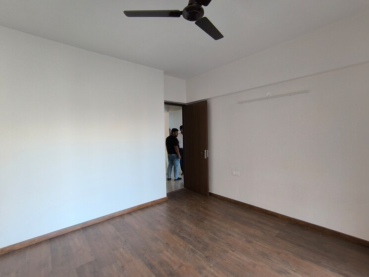 Room, shapoorji-pallonji-joyville-phase-2 3 Bedroom 1852 Sq.Ft. Apartment In Sector 102 Gurgaon 8972302