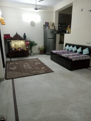 Bedroom in 6+ BHK Villa at Shramik Kunj Noida, Sector 122 – for Sale