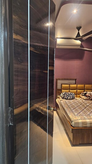 Furnished Amenities in 2 BHK Apartment at Gami Reagan, Ghansoli – for Sale