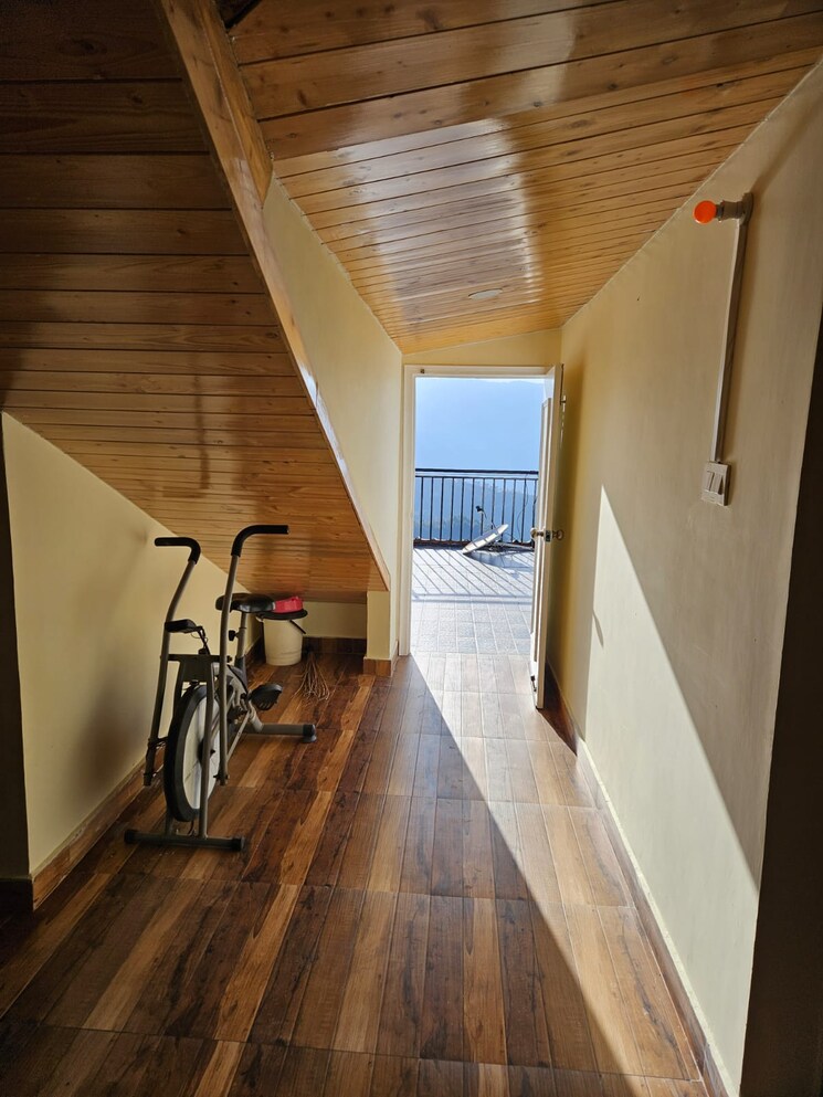 Other, mehli 5 Bedroom 2200 Sq.Ft. Penthouse In Mehli Shimla 8972379