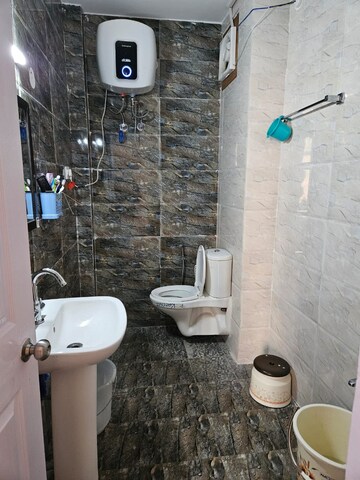 Bathroom in 5 BHK Penthouse at Mehli – for Sale