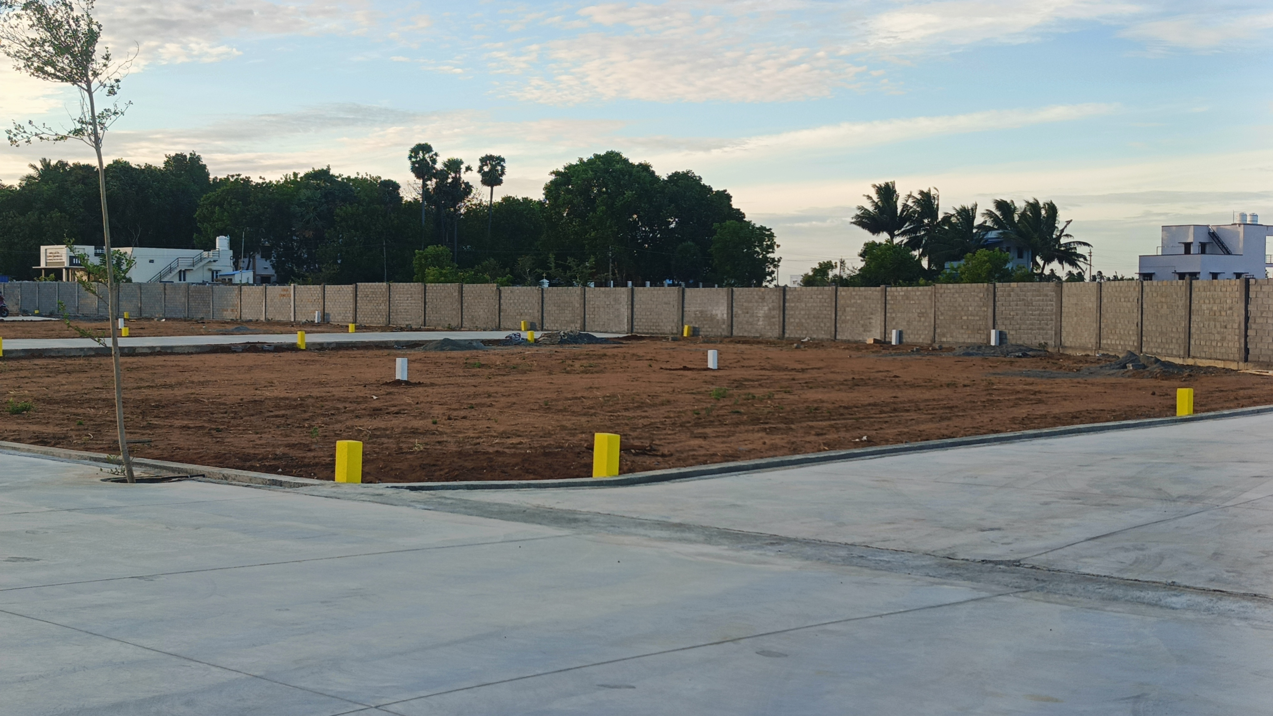 Plot For Sale in Kaveri Paradise Phase 1