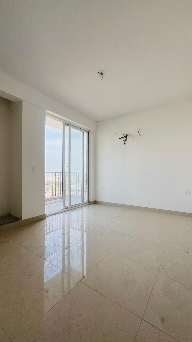 Room, puri-anand-villas-phase-ii 3 Bedroom 1940 Sq.Ft. Apartment In Sector 81 Faridabad 8972453