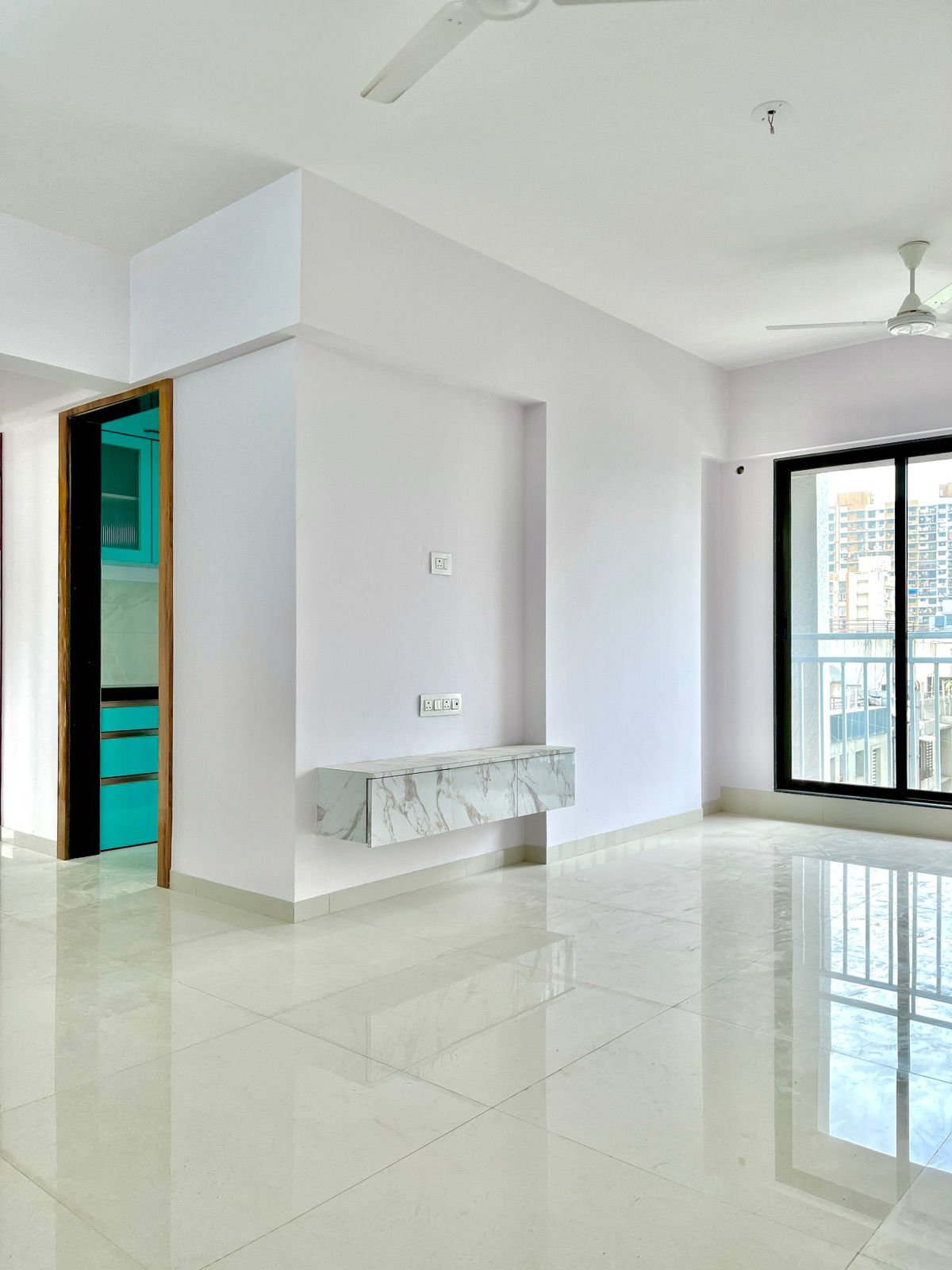 1.5 BHK Apartment For Rent in Reliable Vasundhara CHS