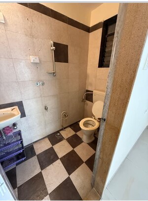 Bathroom in 2 BHK Apartment at Kukreja Estate Belapur, Cbd Belapur Sector 11 – for Sale