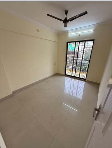 Room in 2 BHK Apartment at Kukreja Estate Belapur, Cbd Belapur Sector 11 – for Sale