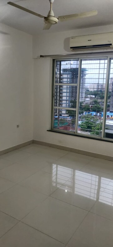 Room in 2 BHK Apartment at Comfort Zone, Balewadi – for Sale