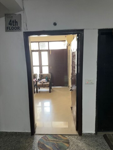 Room in 2 BHK Apartment at Maya Garden City, Lohgarh – for Rent