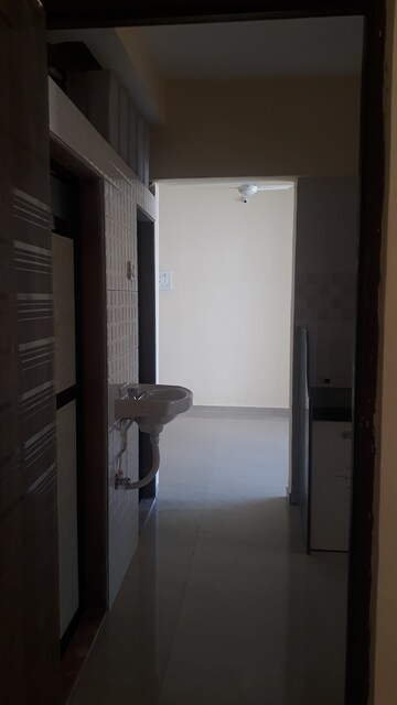 Furnished Amenities in 1 BHK Apartment at Sanskruti Heights, Nalasopara West – for Rent