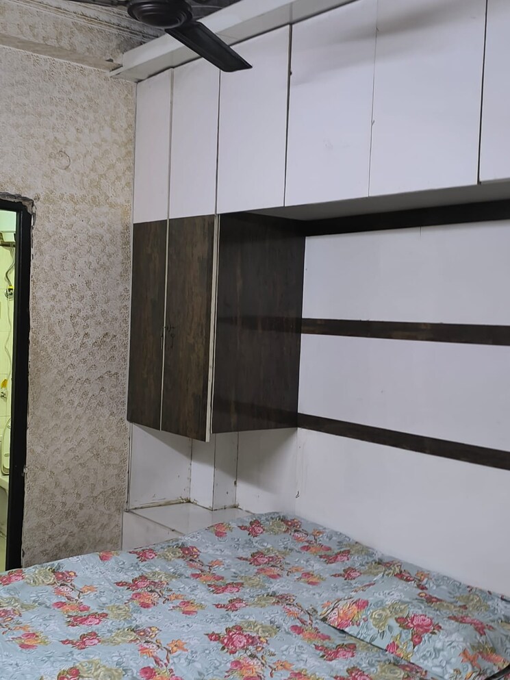 Room, ahinsa khand 2 3 Bedroom 1480 Sq.Ft. Apartment In Ahinsa Khand 2 Ghaziabad 8972574