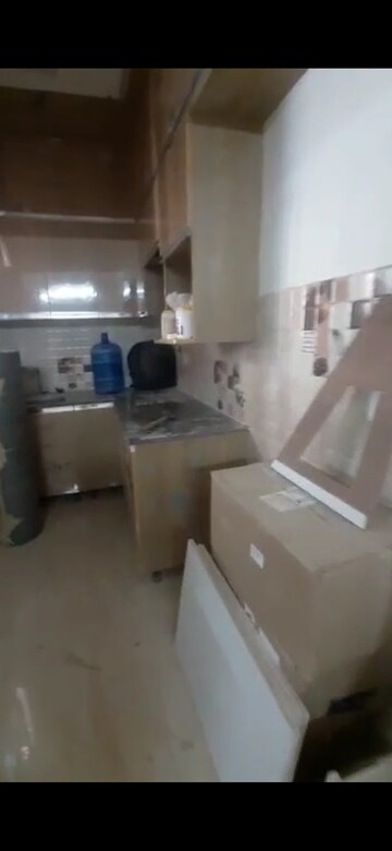 Team Area in 2 BHK Apartment at Gaur City 2 - 14th Avenue, Sector 16c Greater Noida – for Rent