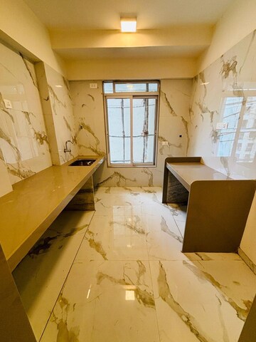 Team Area in 2 BHK Apartment at Dotom Isle, Malad West – for Rent