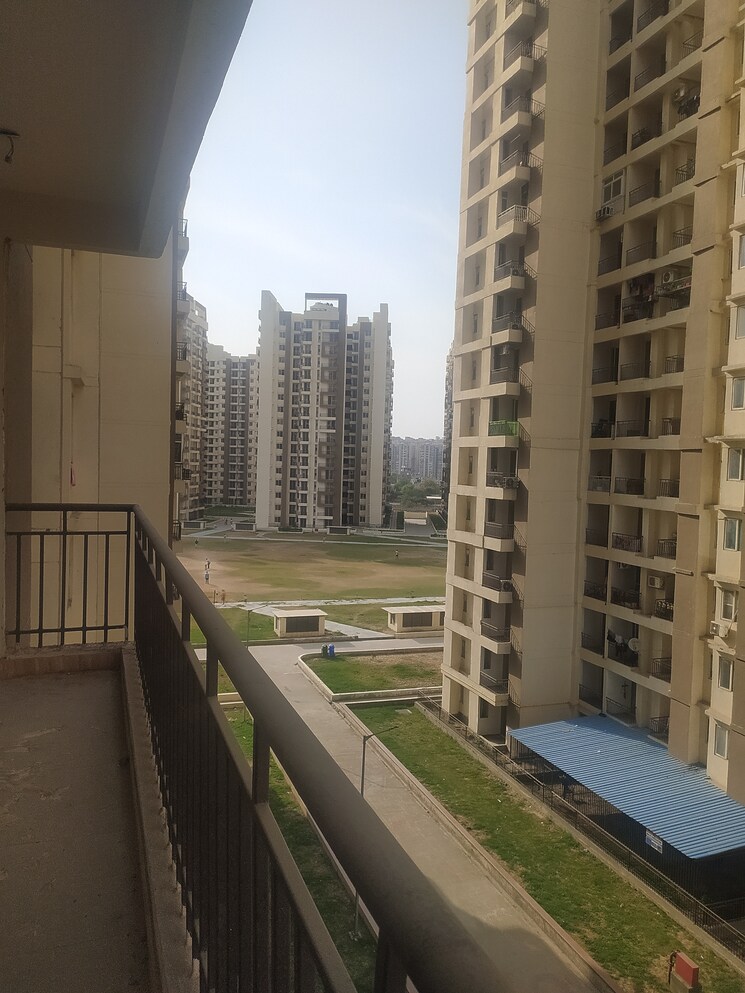 Exterior View, amrapali-golf-homes 3 Bedroom 1425 Sq.Ft. Apartment In Sector 4 Greater Noida Greater Noida 8972592