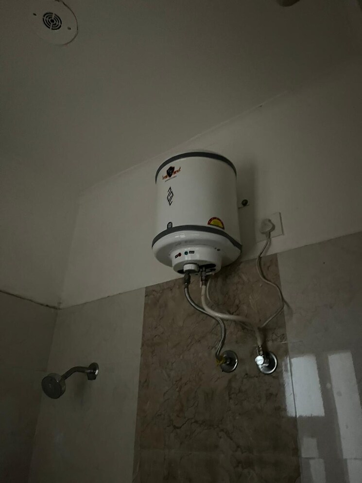 Bathroom, us-pine-homes 3 Bedroom 1560 Sq.Ft. Apartment In Dhakoli Zirakpur 8972638