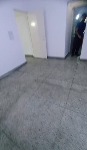 Room in 2 BHK Apartment at Nirman Apartments, Mayur Vihar Phase 1 – for Rent