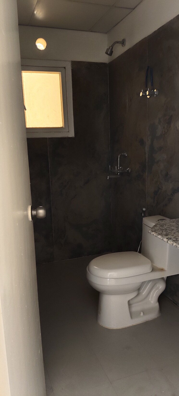 Bathroom, pardos-okas-residency 3 Bedroom 913 Sq.Ft. Apartment In Sushant Golf City Lucknow 8972652