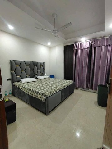 Bedroom in 2 BHK Builder Floor at Saket – for Rent