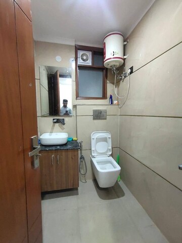 Bathroom in 2 BHK Builder Floor at Saket – for Rent