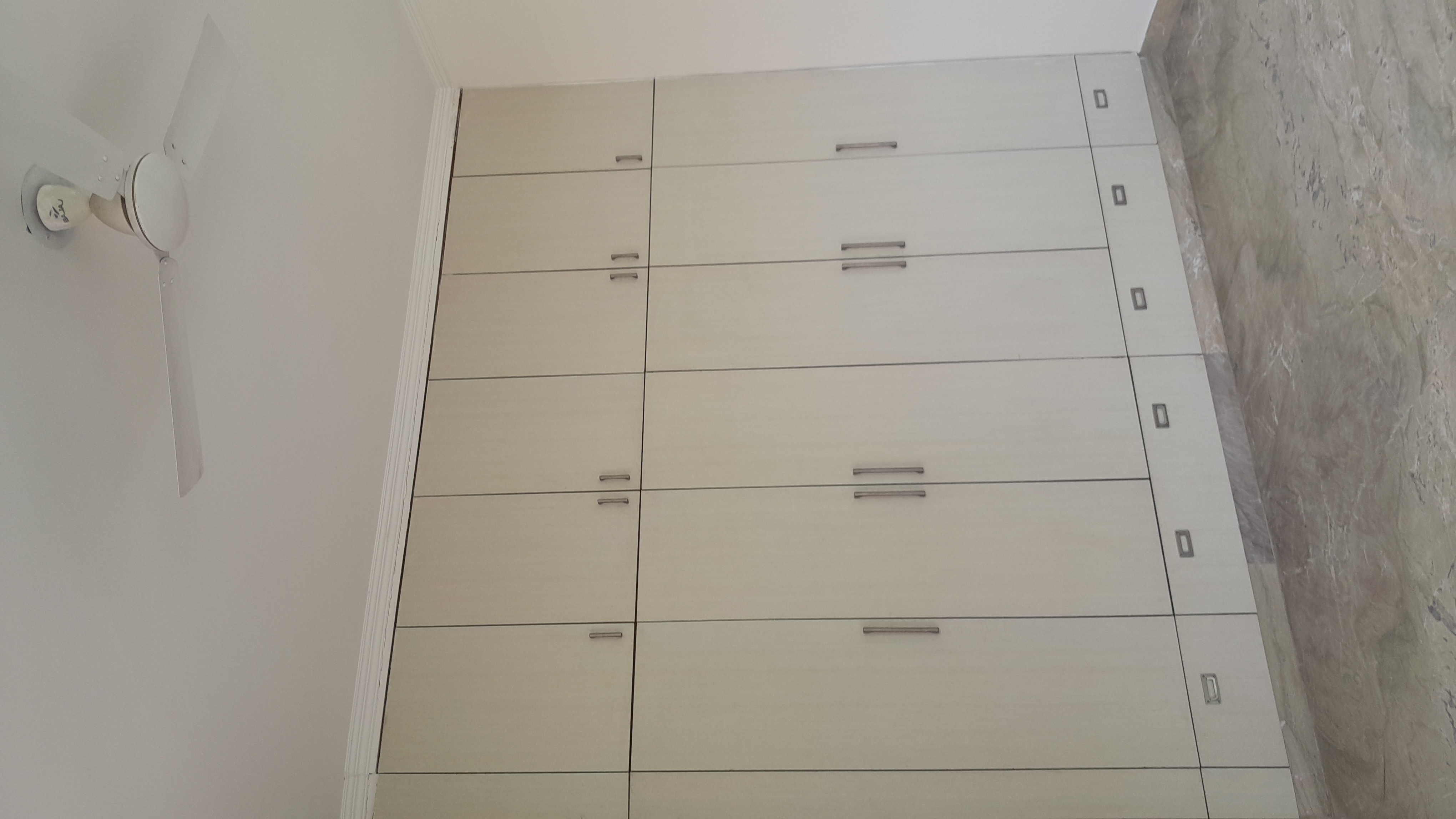 3 BHK + Pooja Room Builder Floor For Rent in Unitech South City II