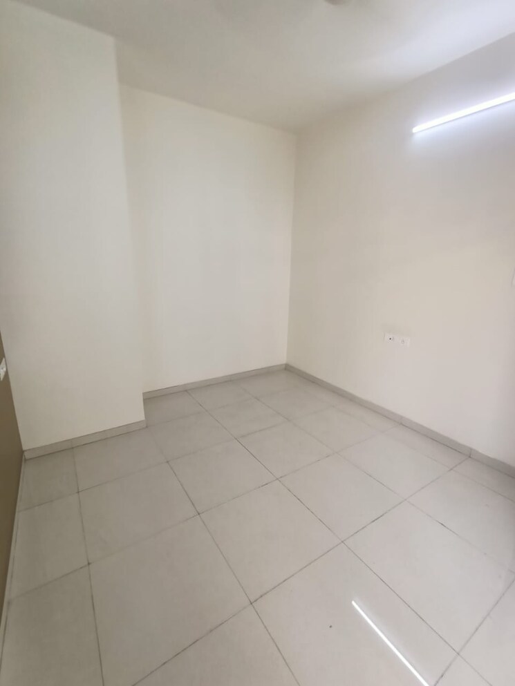 Room, a-h-sapphire 1 Bedroom 461 Sq.Ft. Apartment In Mira Road Thane 8972707