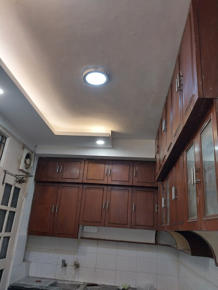 Kitchen, ss-mayfield-gardens 3 Bedroom 1800 Sq.Ft. Builder Floor In Sector 51 Gurgaon 8972715