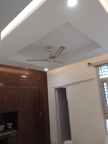 Furnished Amenities in 3 BHK Builder Floor at SS Mayfield Gardens, Sector 51 – for Rent