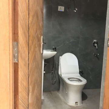 Attached Bathroom in 2 BHK Builder Floor at Chattarpur – for Rent