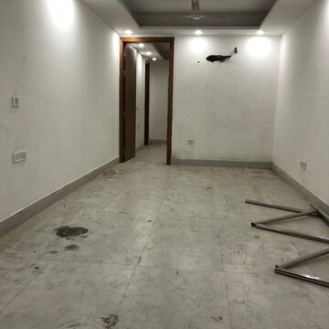 Room in 2 BHK Builder Floor at Chattarpur – for Rent
